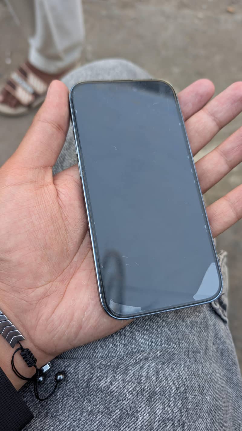Iphone 14 pro 2
