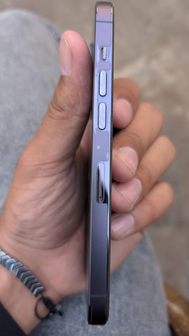 Iphone 14 pro 3