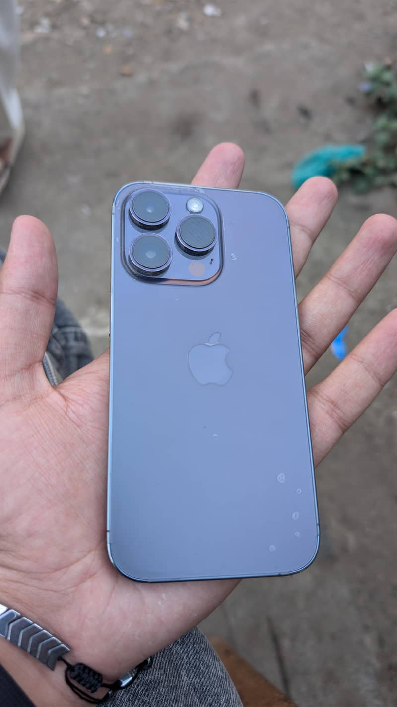 Iphone 14 pro 4