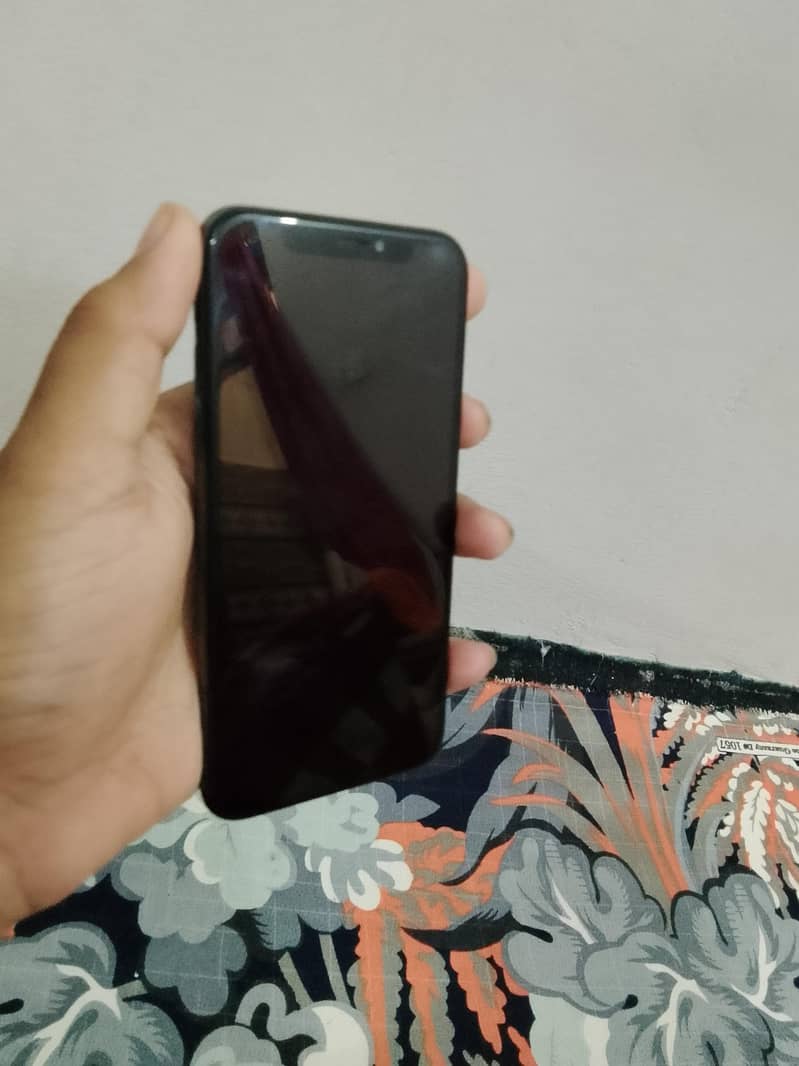 Apple iPhone X 0