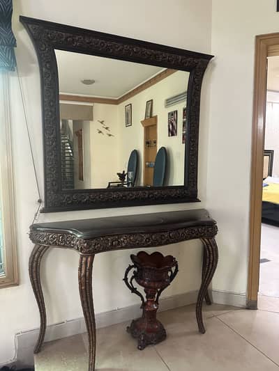 Lounge Mirror and Console