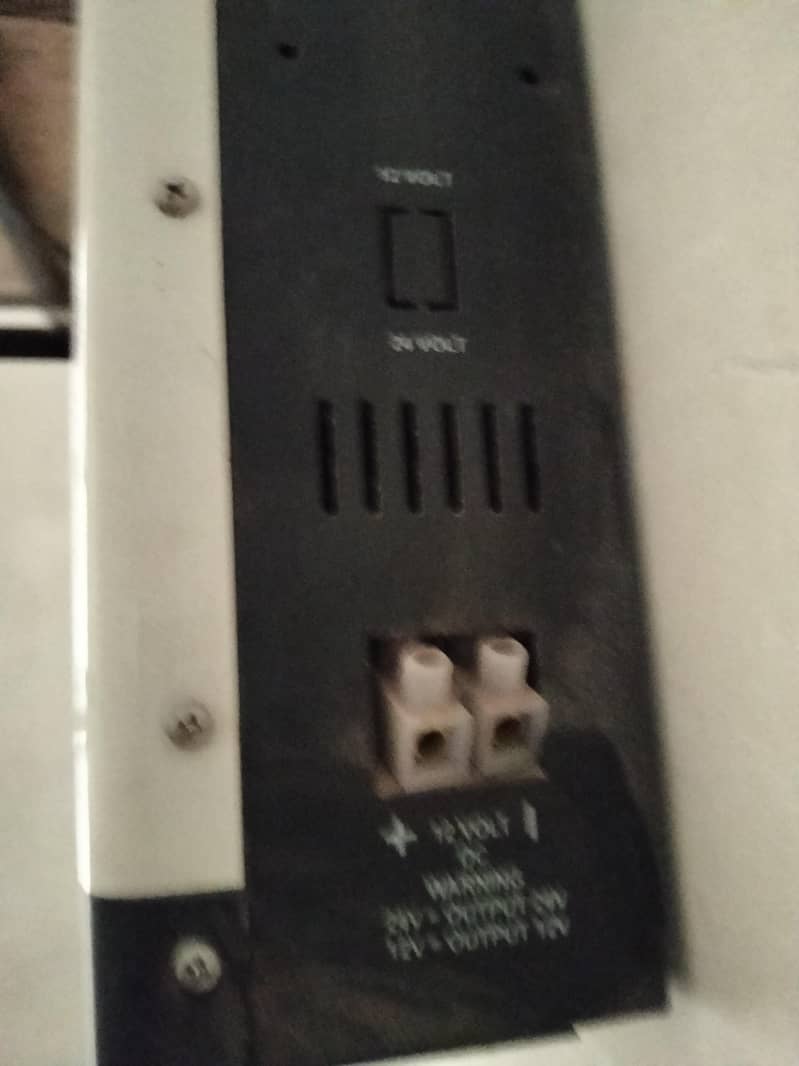 mppt charge controller 1
