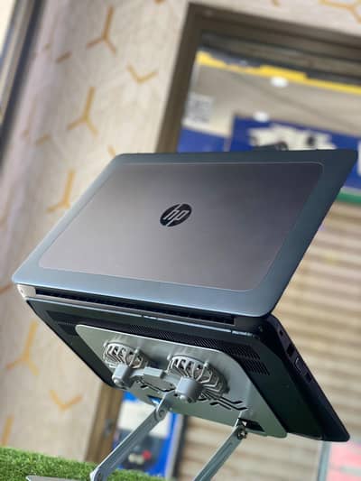 HP ZBOOK 15 G4