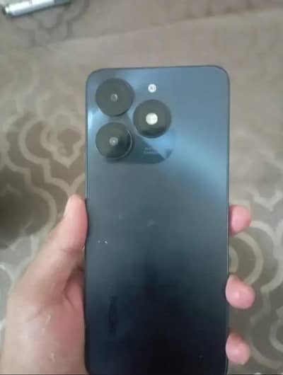 Itel A70