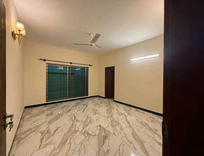 Prime Location House For sale Situated In Federal B Area - Block 12