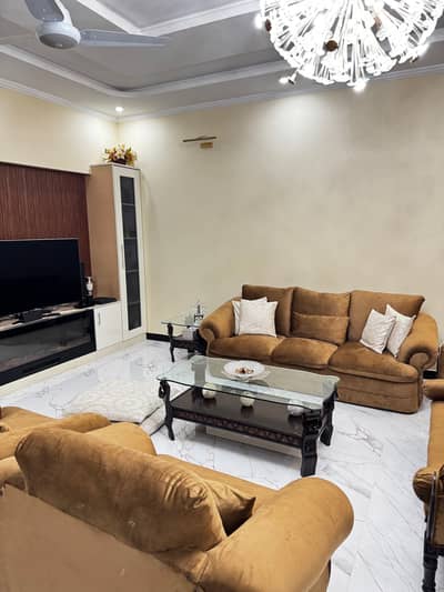 5 seater sofa with 3ea centre tables