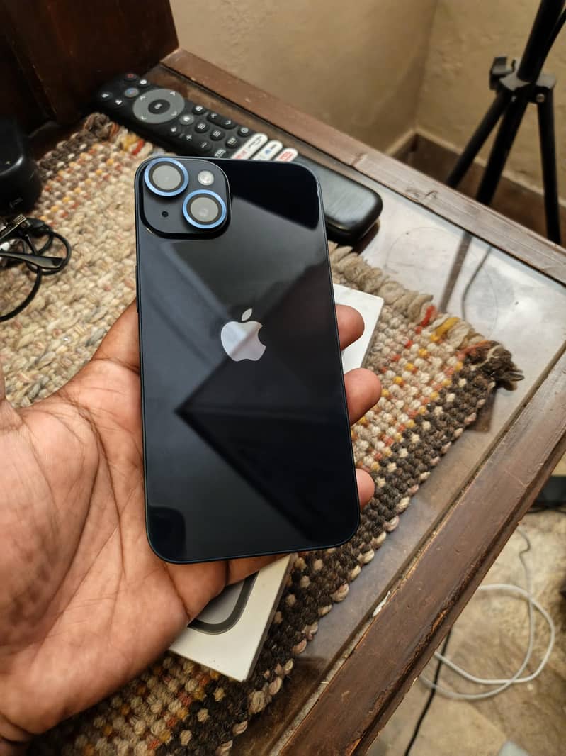 iPhone 14 3