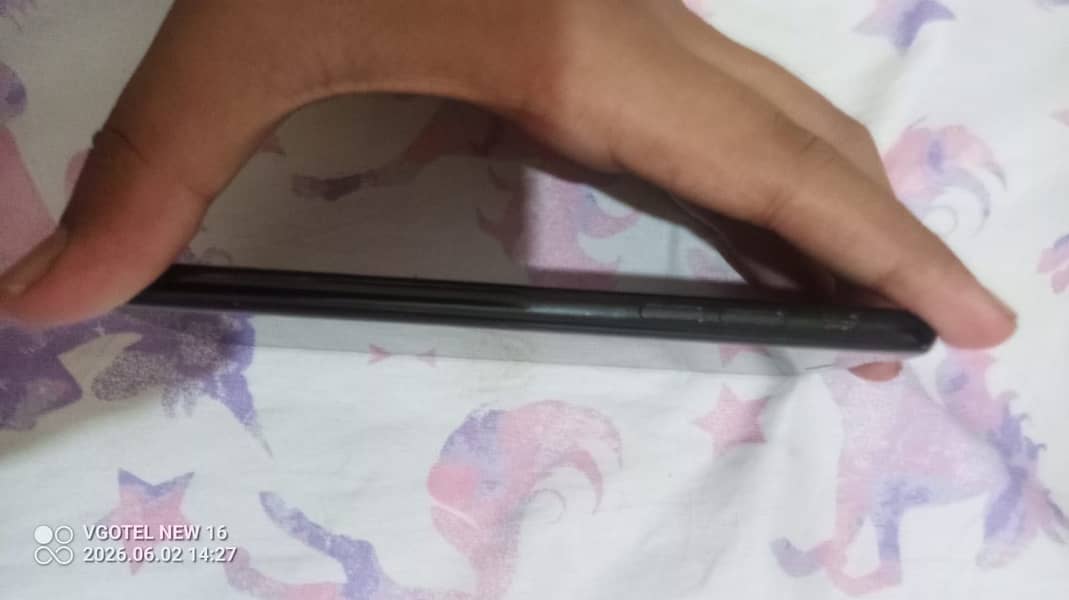 Apple iPhone 7 0