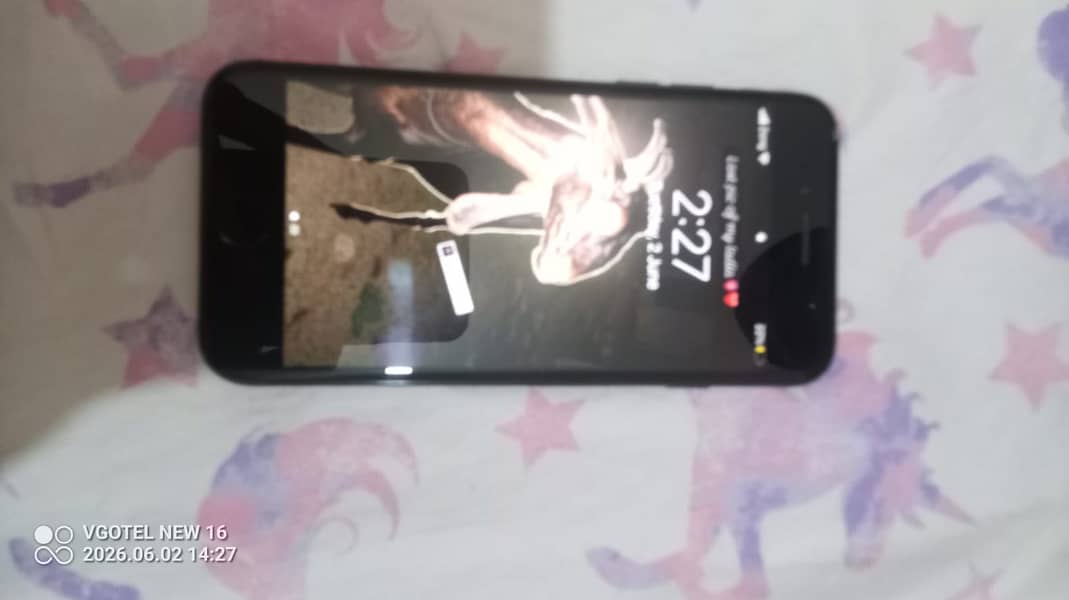 Apple iPhone 7 4