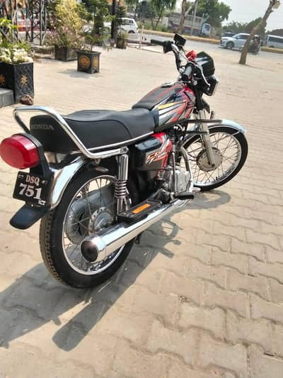 Honda CG 125-Excellent Bike|Year 2020/21| One Hand Used, Urgent Sell