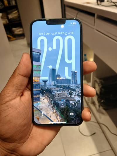 Apple iPhone 14