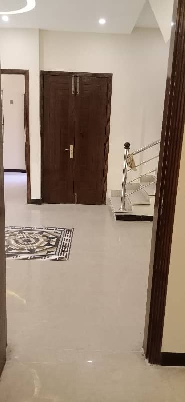 160 Yards Lower Portion Is Available For Rent 85000