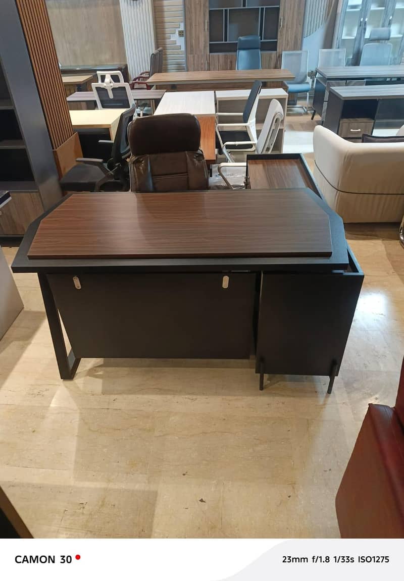Computer Table/ Laptop Table/ Study Table/ Workstation/ Office Table 9