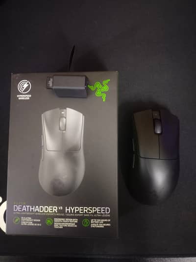 Razer DeathAdder V3 HyperSpeed - Premium Wireless Gaming Mouse