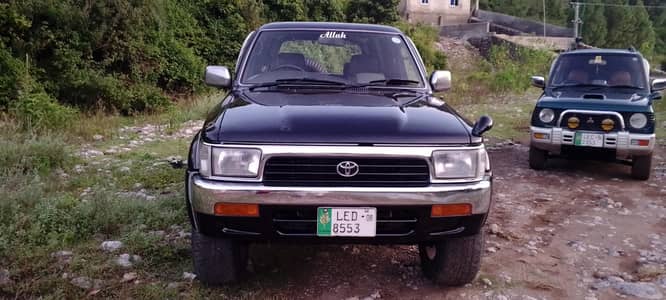 Toyota Hilux surf