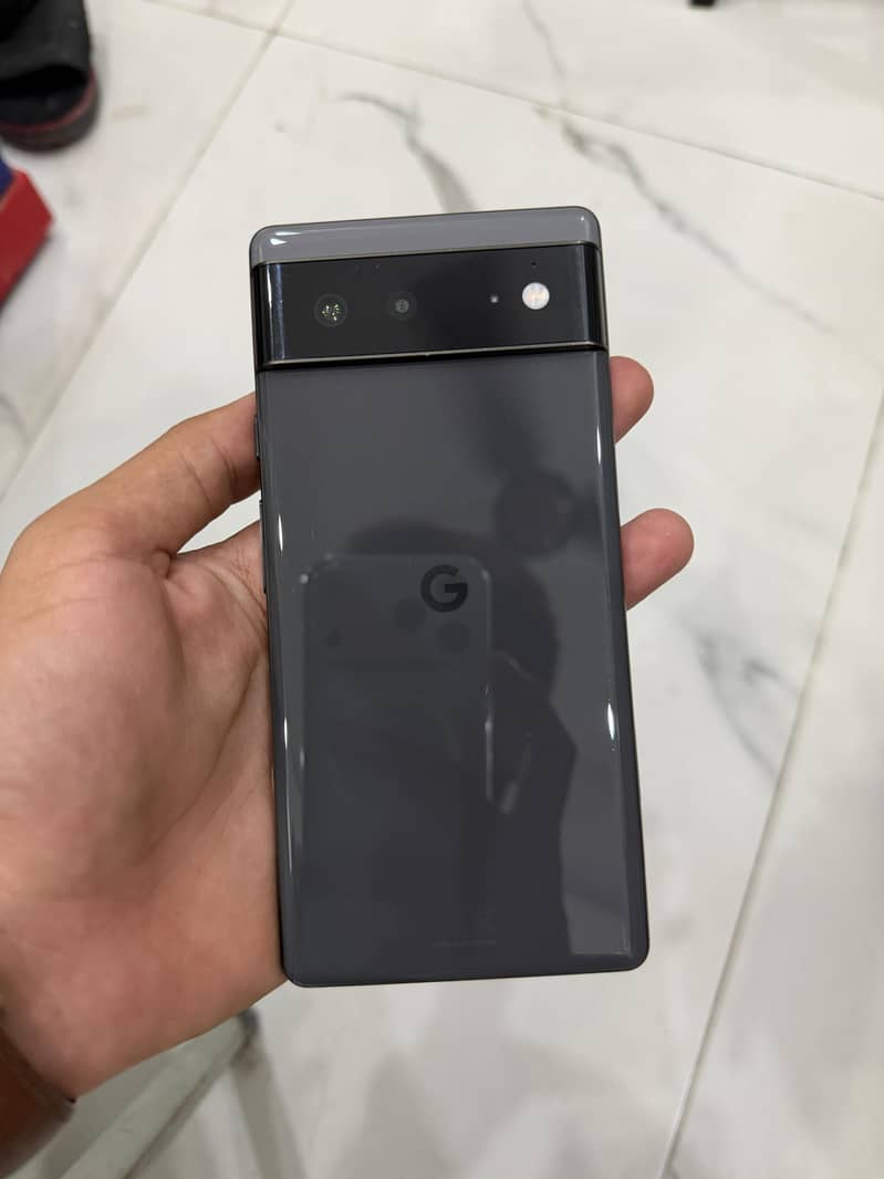 Google Pixel 6 4