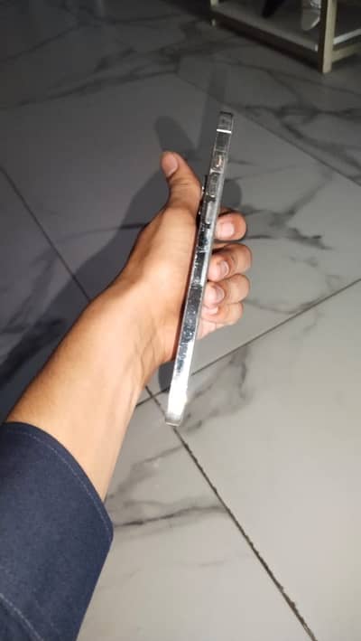 iPhone 12pro mex