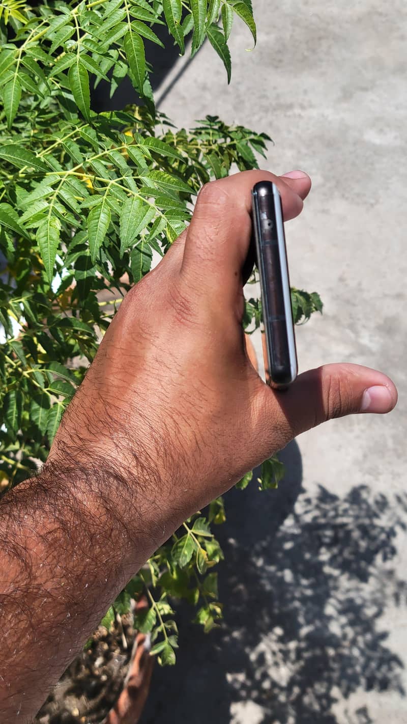 Google Pixel 6a 4