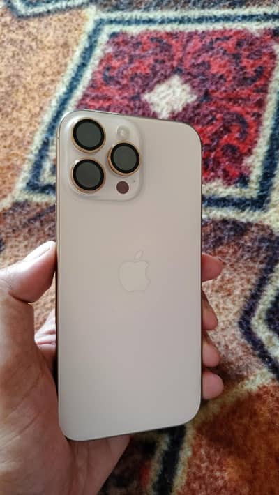 Apple iPhone 16 Pro Max