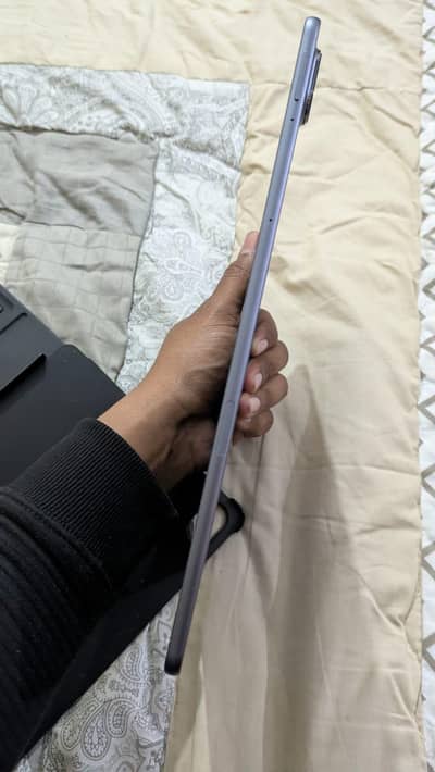 Huawei Matepad  11.5 with smart keyboard
