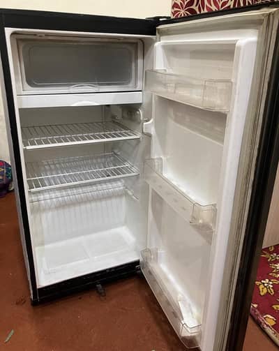Pel Room Fridge same like new warranty card available