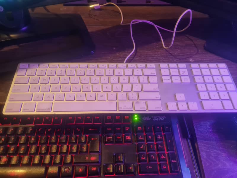 apple keyboard 1
