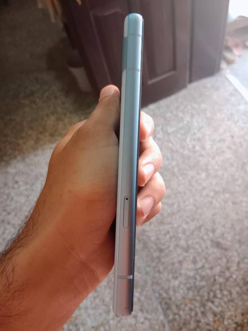 Google Pixel 7a 6