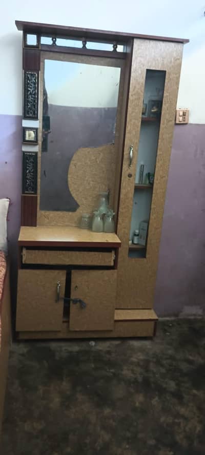 الماری ۔شوکیس۔سنگارمیز۔بیڈ فوم