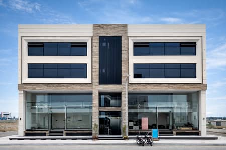 4 Marla Commercial Plaza For Rent
