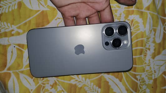 Apple iPhone 15 Pro Max