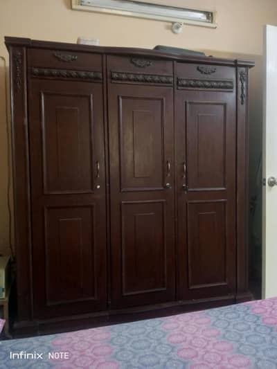 Spacious 3 door wooden wardrobe for salee (urgent!!)