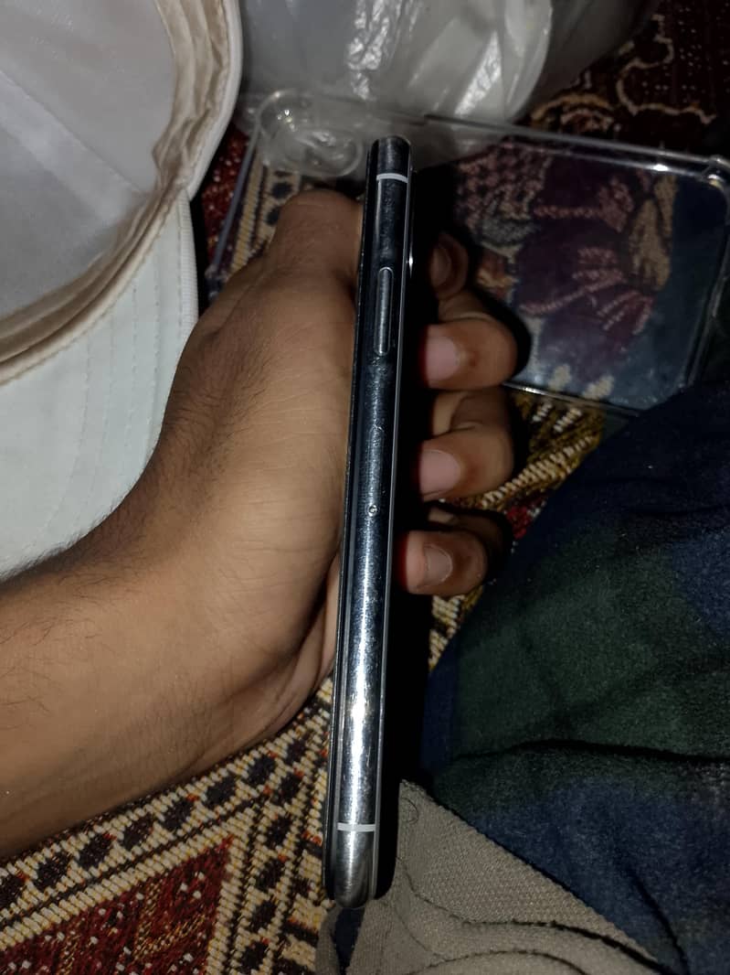 Apple iPhone X 1