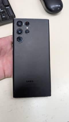 Samsung Galaxy S22 Ultra - 8 GB RAM / 128 GB Storage - Black