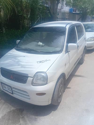 Mitsubishi Minica 2011/2014