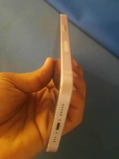 iPhone 13 256GB Non PTA | 87% Battery Health | 10/10 Condition