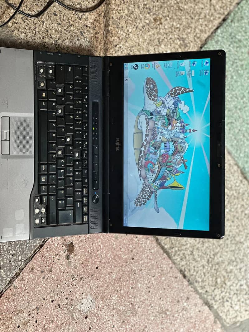laptops/brand 2