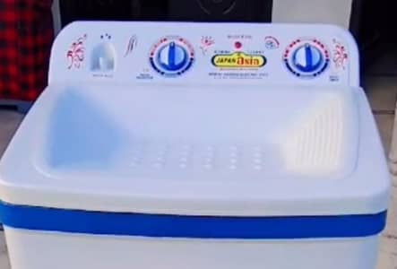 1moth use washing machine