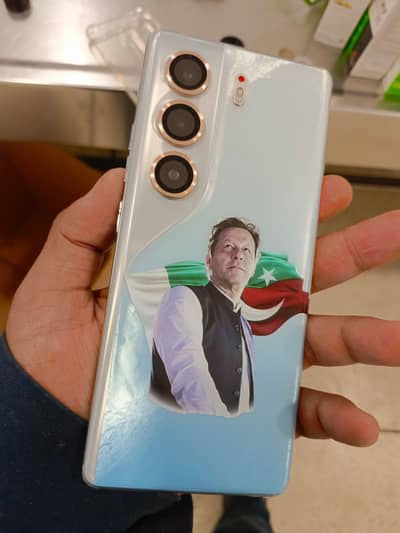 Tecno CAMON 40 Pro