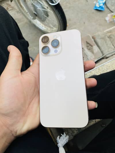Apple iPhone 16 Pro Max