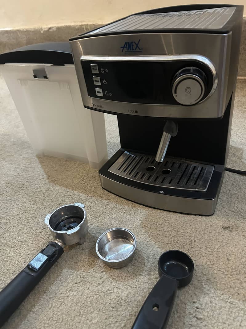 Mint condition coffe machine 6
