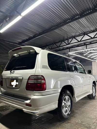 Toyota Land Cruiser 2006