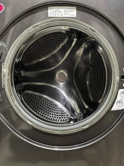 LG Washing Machine (Made in Malaysia)