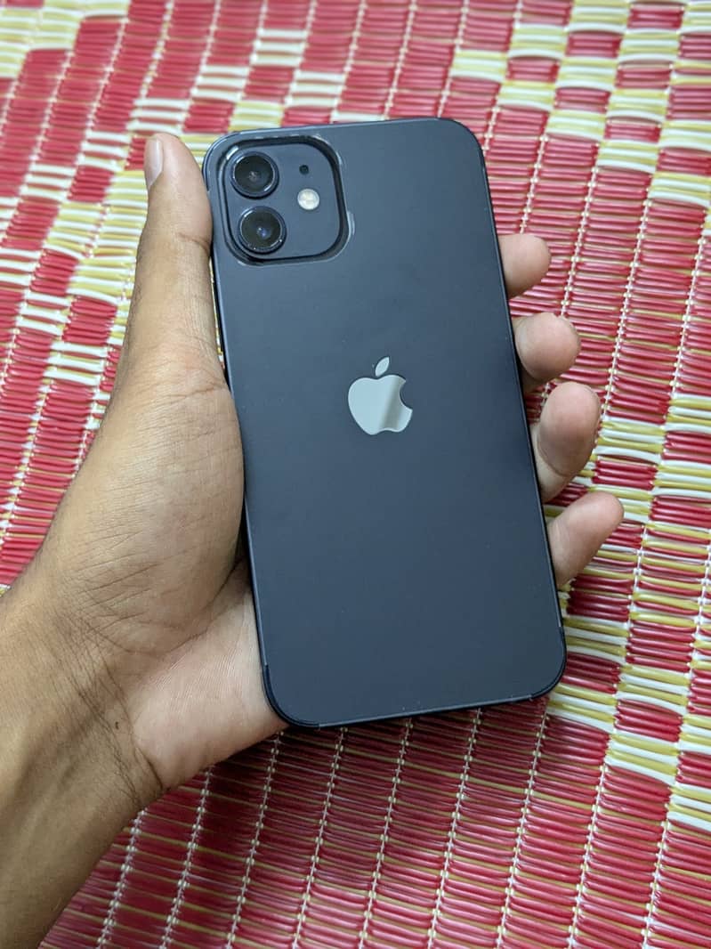 Iphone 12 3
