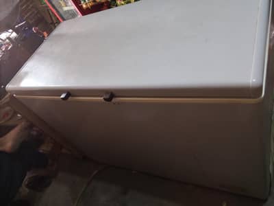 freezer for sale good condition cooling well