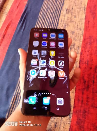 Vivo Y19