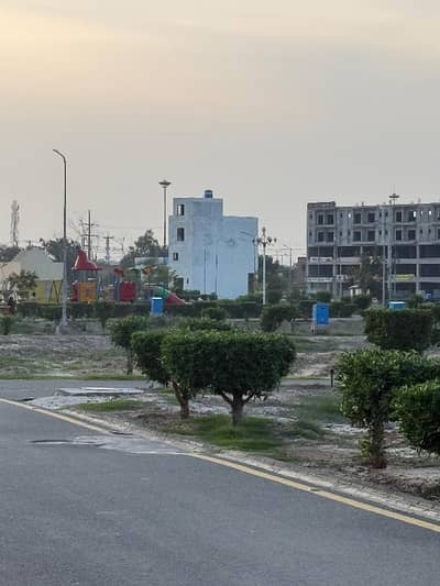 5 Marla Residential Plot for Sale in Kings Town (Project of Al Kabir Town)