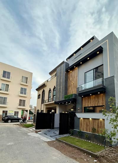 3 Marla Brand New Designer House for Sale in Al Kabir Town Phase 2