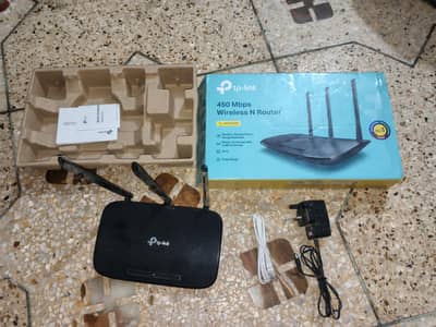 TP-Link 450Mbps Wireless N Router (TL-WR940N) Used Like New Condition