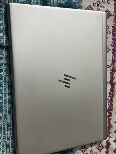 Core i5 8 Gen