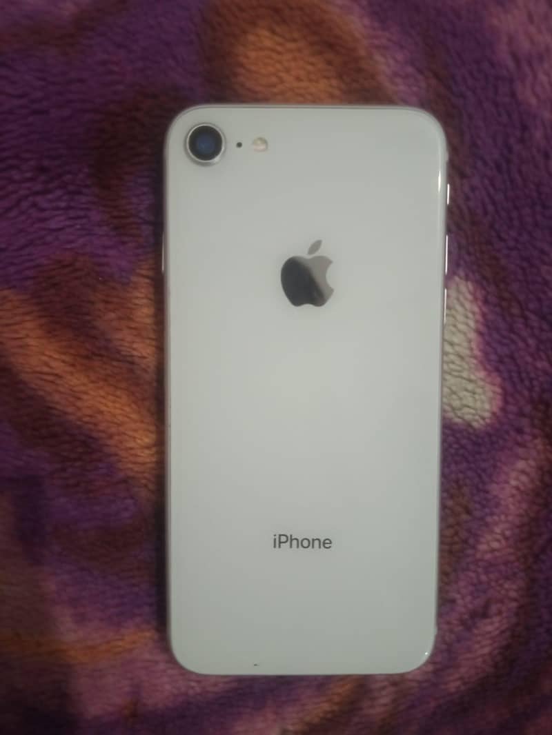 Apple iPhone 8 0